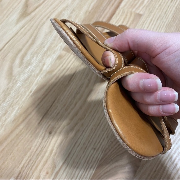 Banana Republic Leather Wedge Sandals Sz 9 1/2 Tan Women’s Open Toe Heels - Picture 6 of 7
